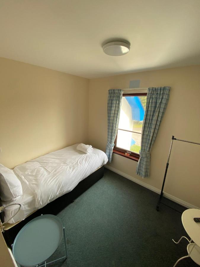 Waterfront Lodge - Accommodation Only 포트 윌리엄 객실 사진