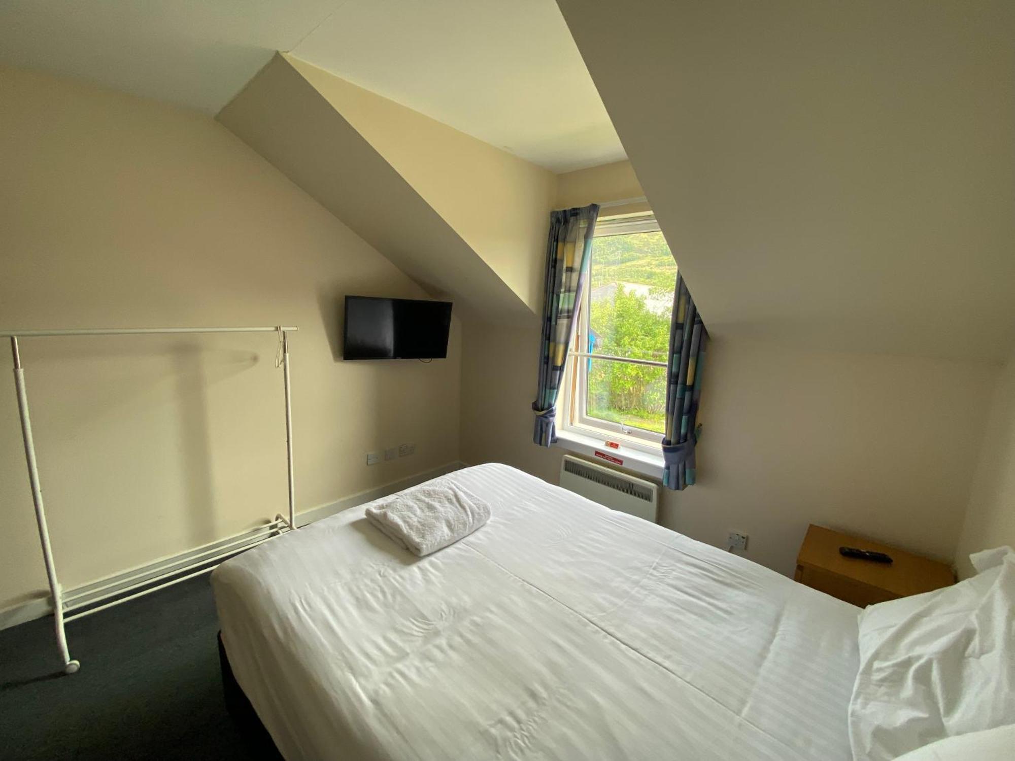 Waterfront Lodge - Accommodation Only 포트 윌리엄 객실 사진