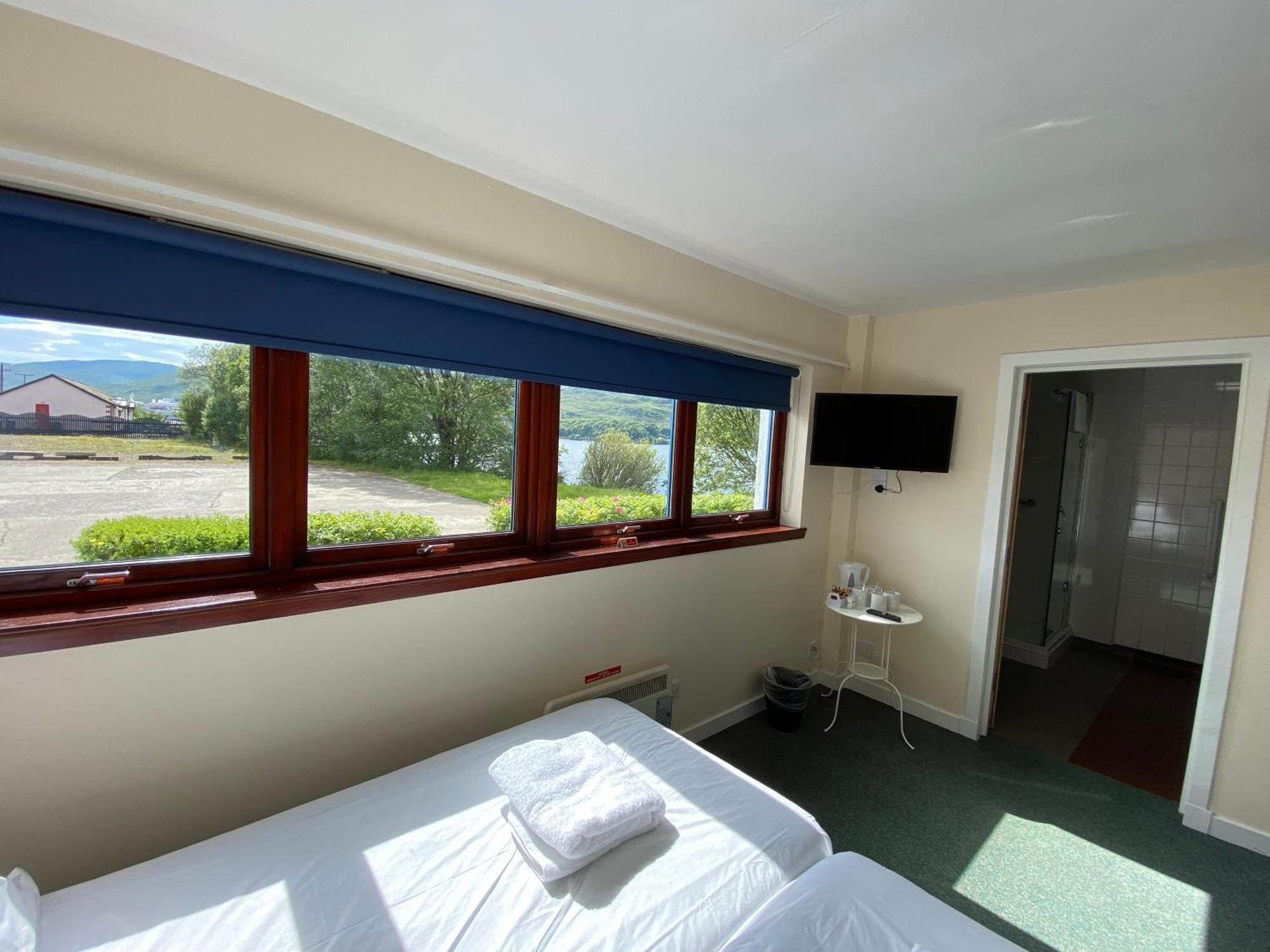 Waterfront Lodge - Accommodation Only 포트 윌리엄 객실 사진
