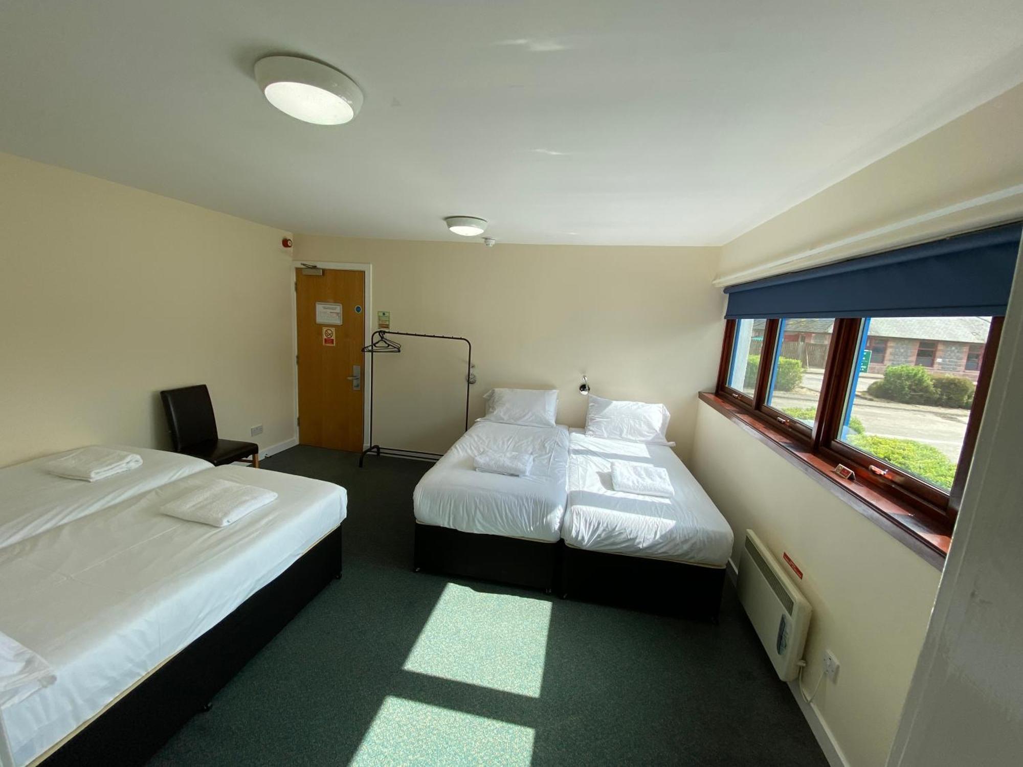 Waterfront Lodge - Accommodation Only 포트 윌리엄 객실 사진
