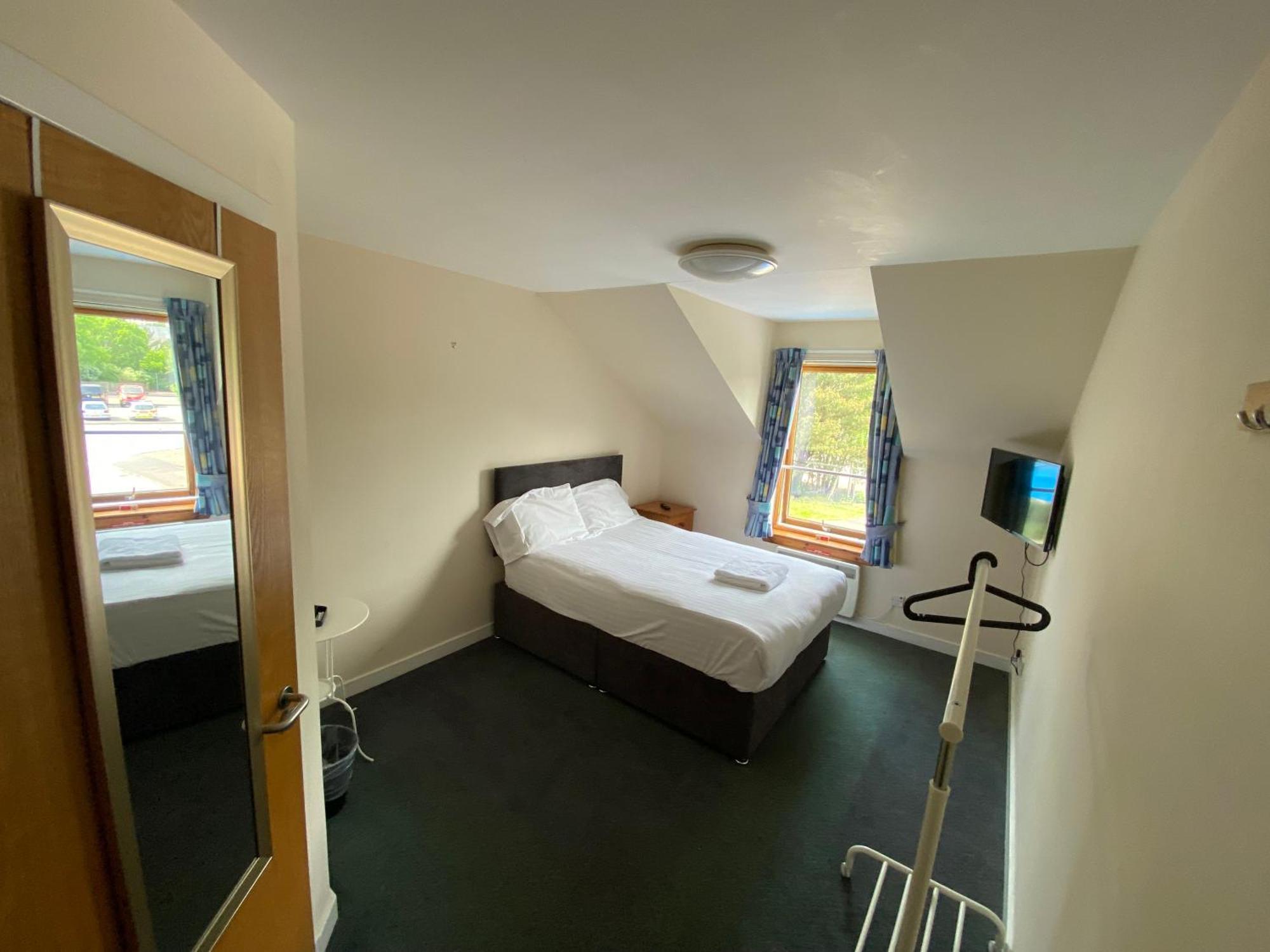 Waterfront Lodge - Accommodation Only 포트 윌리엄 객실 사진