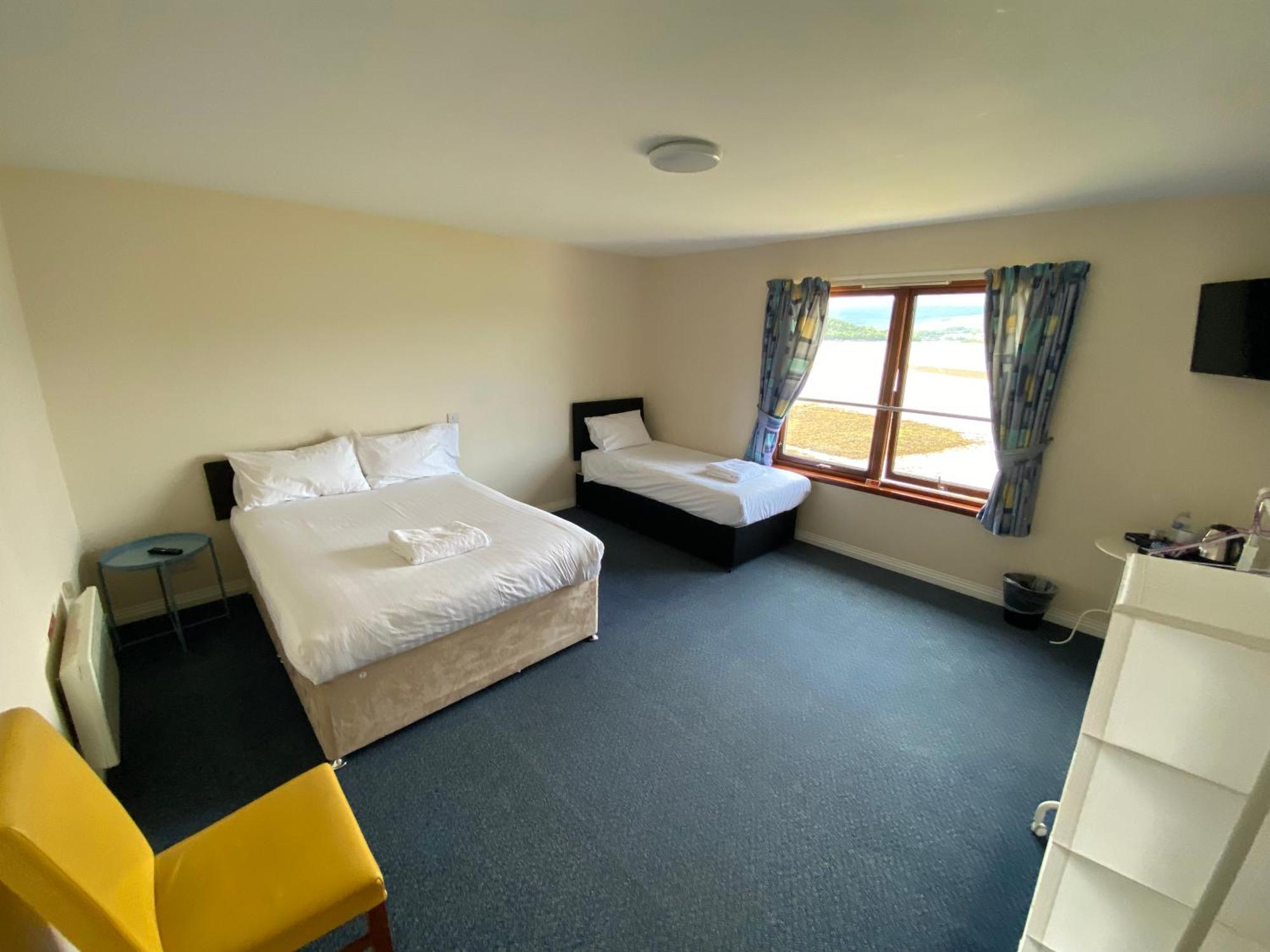 Waterfront Lodge - Accommodation Only 포트 윌리엄 객실 사진