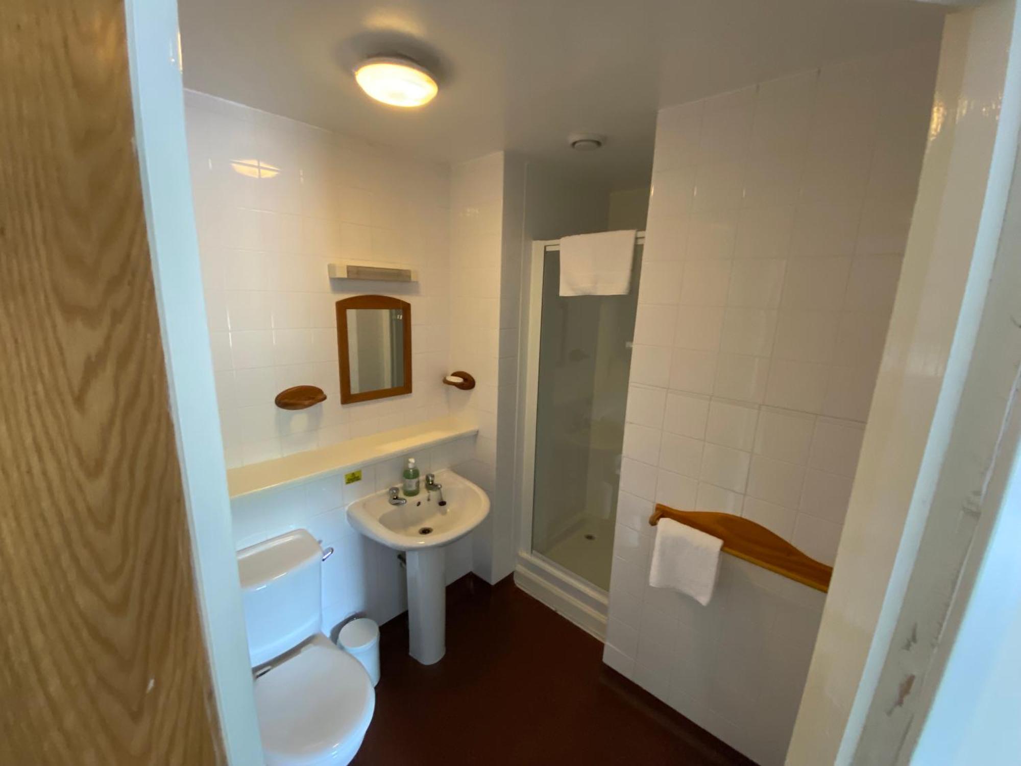 Waterfront Lodge - Accommodation Only 포트 윌리엄 객실 사진
